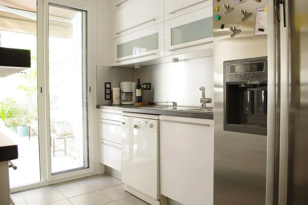 Apartment Appart 6 Couchages Proche Centre, Grande Terrasse Nizza